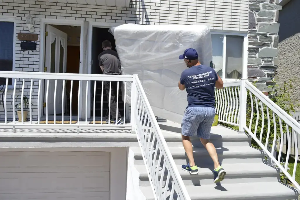 déménageurs Kahnawake escaliers service efficace